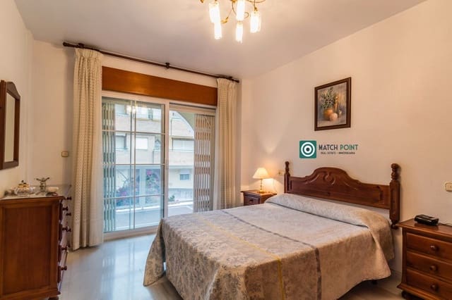 3 bedroom Flat for sale in Almuñécar - € 330,000 (Ref: 9385967)