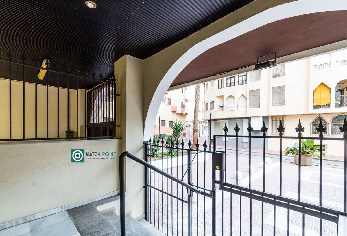 3 quarto Apartamento para venda em Almunecar - 330 000 € (Ref: 9385967)