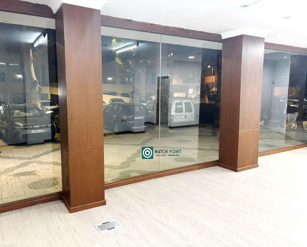 Kommersiell till salu i Almunecar - 108 000 € (Ref: 9398771)