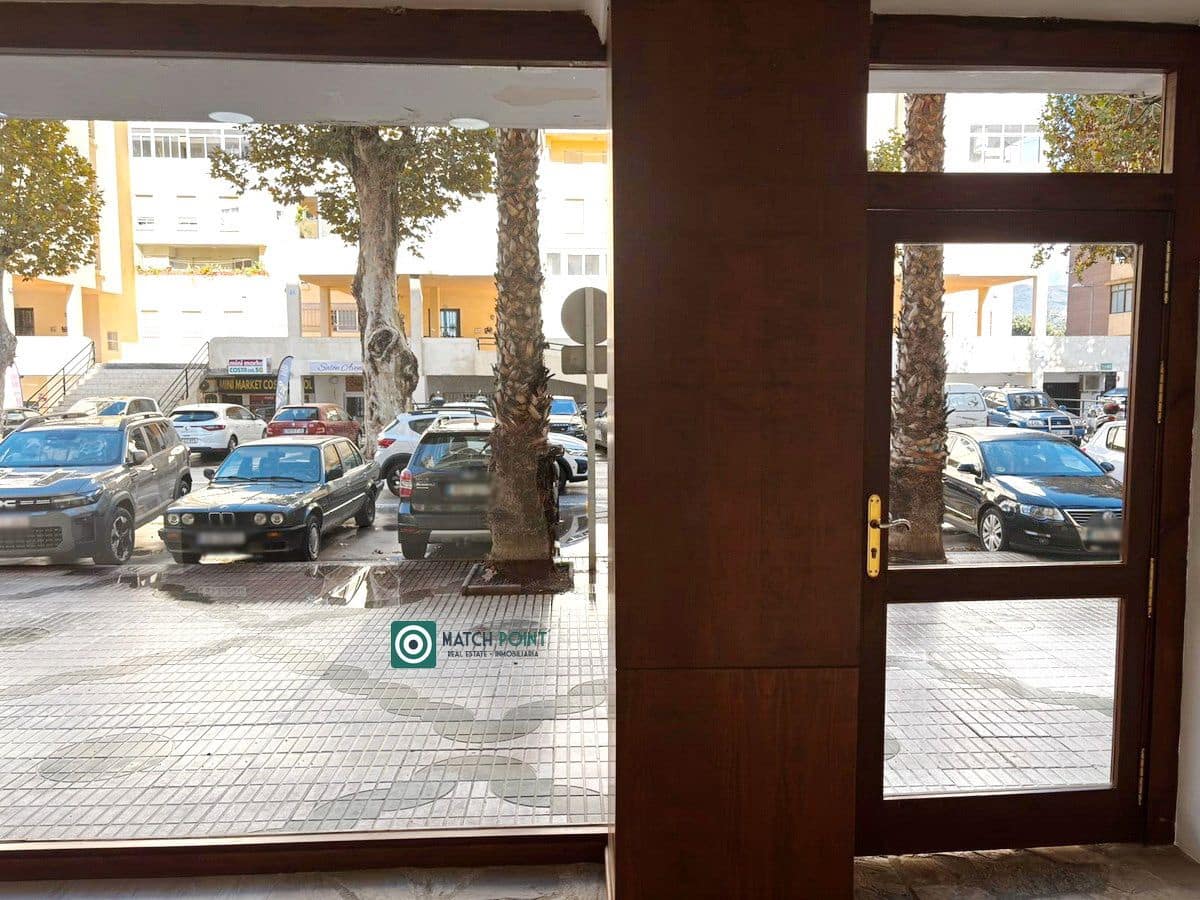 Kommersiell till salu i Almunecar - 108 000 € (Ref: 9398771)