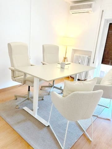 Kontor til leje i Hispanoamérica, Madrid by - € 600 (Ref: 9399966)