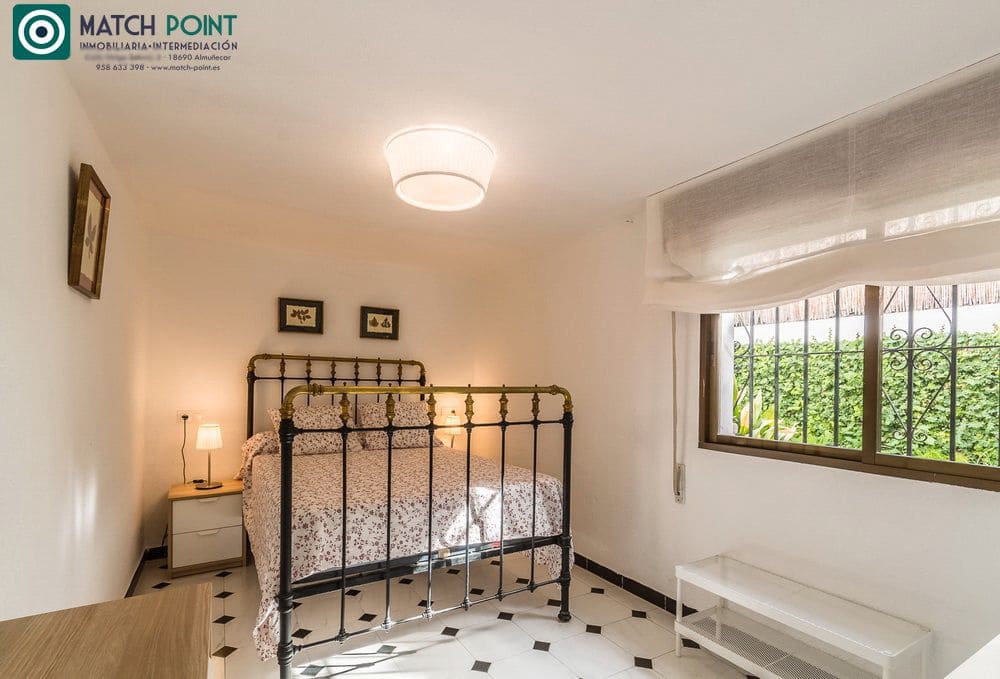 4 sypialnia Willa do wynajęcia w Almunecar - 1 500 € (Ref: 9399968)