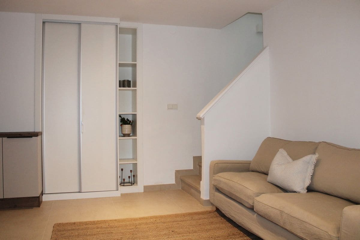 6 makuuhuone Paritalo myytävänä paikassa Almunecar - 1 090 000 € (Ref: 9426221)