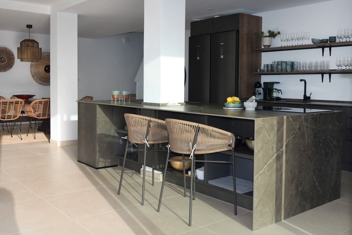 6 soverom Kjedet enebolig til salgs i Almunecar - € 1 090 000 (Ref: 9449287)