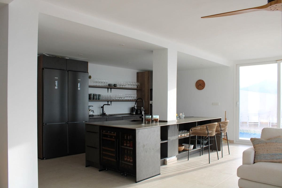 6 soverom Kjedet enebolig til salgs i Almunecar - € 1 090 000 (Ref: 9449287)