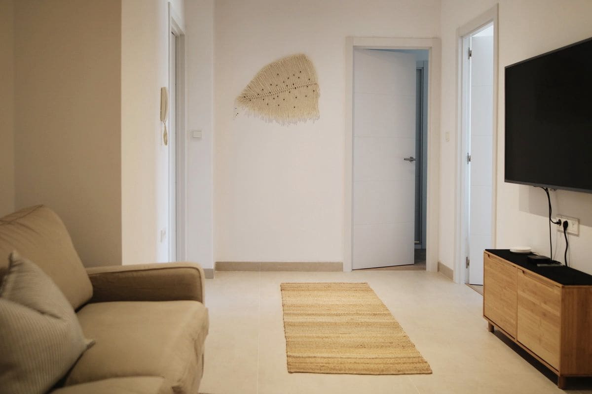 6 soverom Kjedet enebolig til salgs i Almunecar - € 1 090 000 (Ref: 9449287)