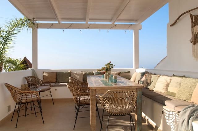 6 soverom Kjedet enebolig til salgs i Almuñécar - € 1 090 000 (Ref: 9449287)