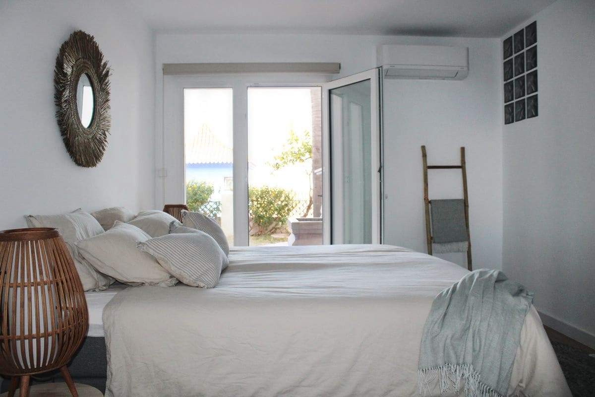 6 soverom Kjedet enebolig til salgs i Almunecar - € 1 090 000 (Ref: 9449287)