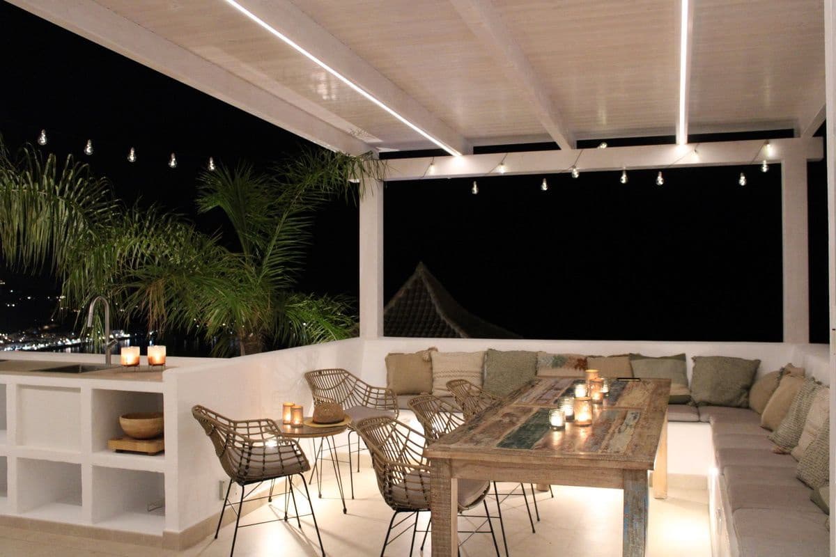 6 soverom Kjedet enebolig til salgs i Almunecar - € 1 090 000 (Ref: 9449287)