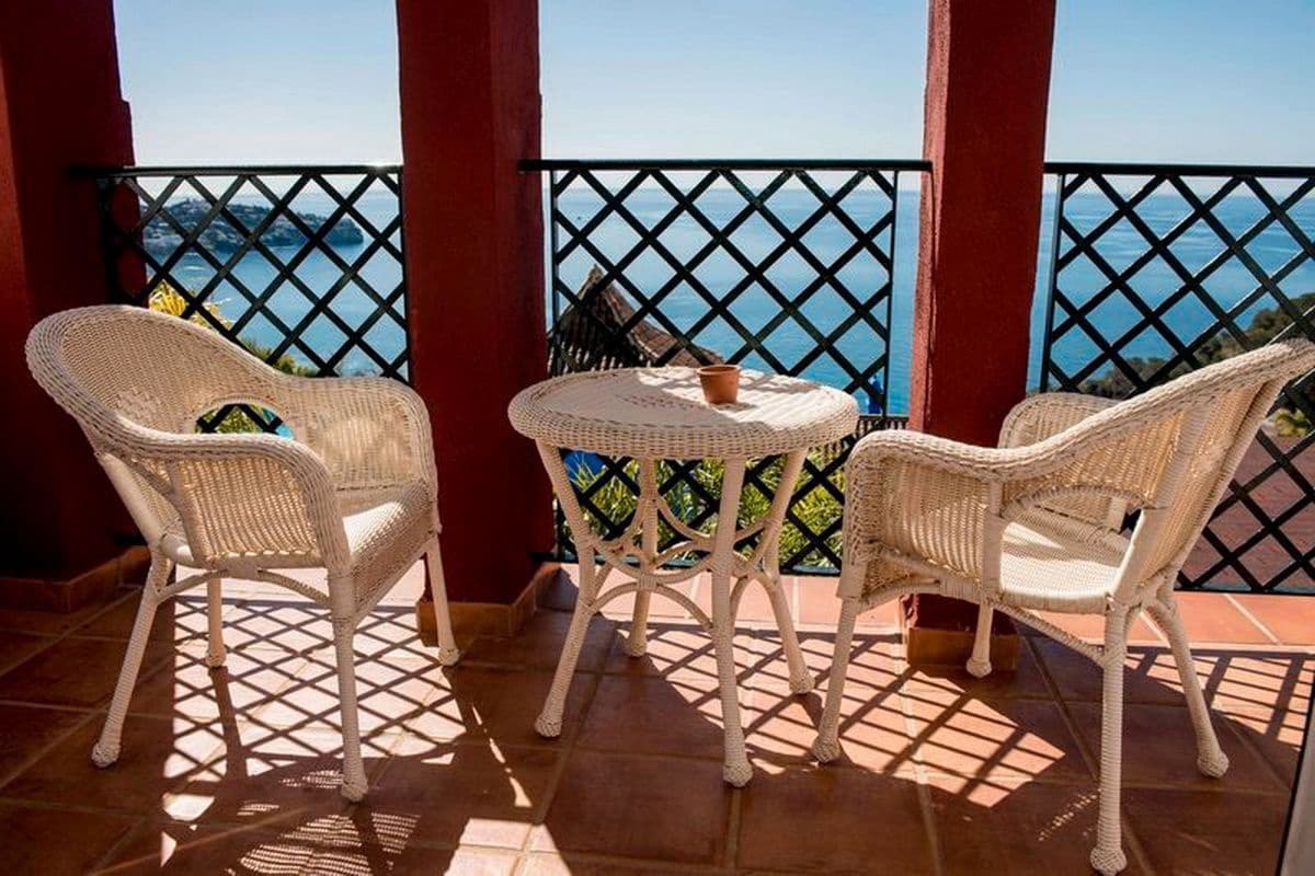 6 soverom Kjedet enebolig til salgs i Almunecar - € 1 090 000 (Ref: 9449287)