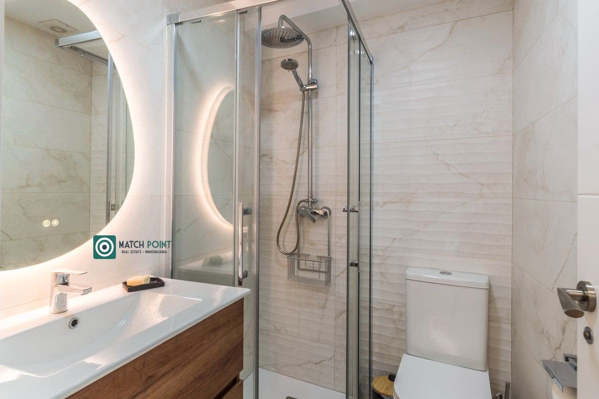 Appartement de 2 chambres à louer à Almunecar - 900 € (Ref: 9462805)