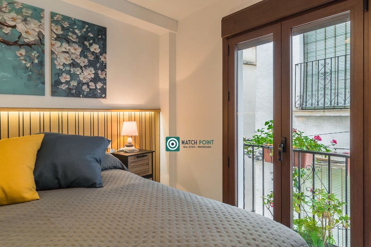 Appartement de 2 chambres à louer à Almunecar - 900 € (Ref: 9462805)