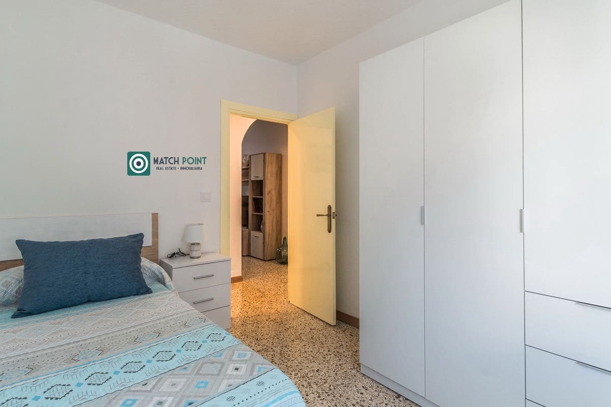 Piso de 3 habitaciones en Lentegí en alquiler - 550 € (Ref: 9497933)