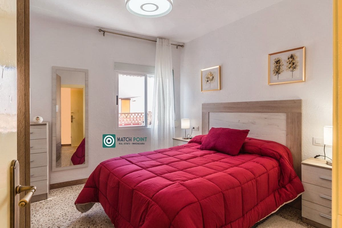 Piso de 3 habitaciones en Lentegí en alquiler - 550 € (Ref: 9497933)