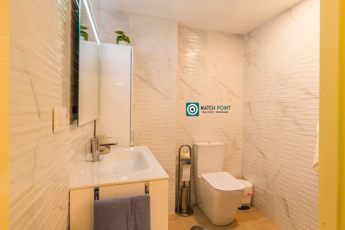 Piso de 3 habitaciones en Lentegí en alquiler - 550 € (Ref: 9497933)