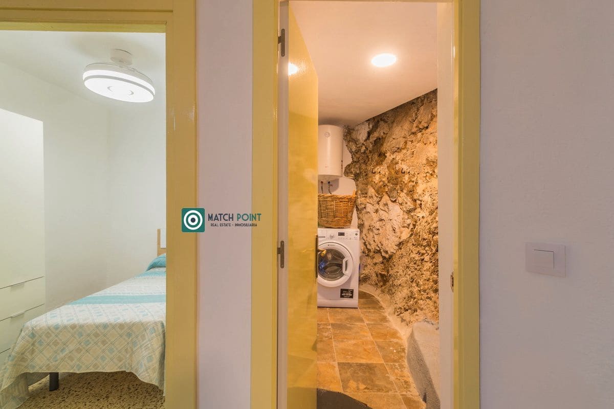 Piso de 3 habitaciones en Lentegí en alquiler - 550 € (Ref: 9497933)