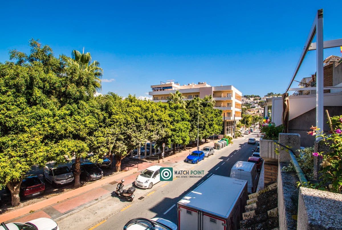 2 bedroom Flat for sale in Almunecar - € 315,000 (Ref: 9524823)