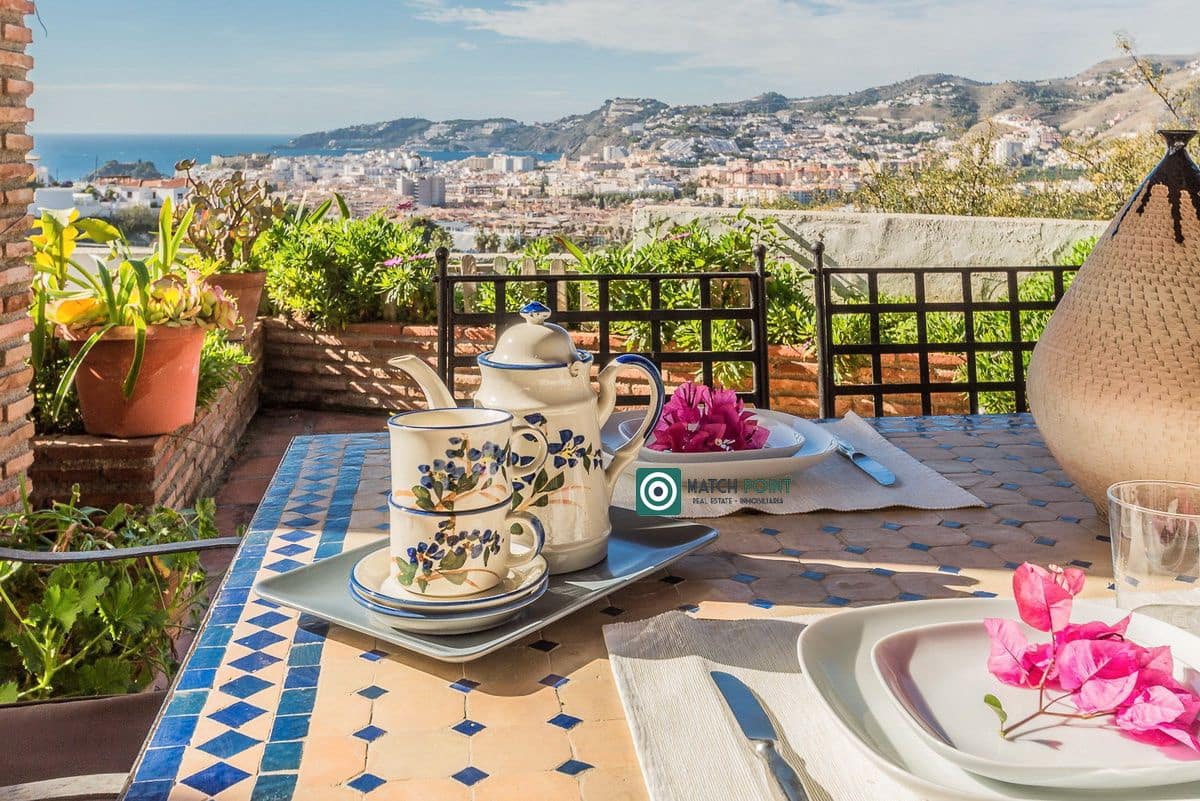 3 bedroom Villa for sale in Almunecar - € 420,000 (Ref: 9553029)