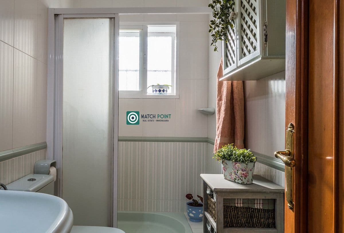 3 bedroom Villa for sale in Almunecar - € 420,000 (Ref: 9553029)