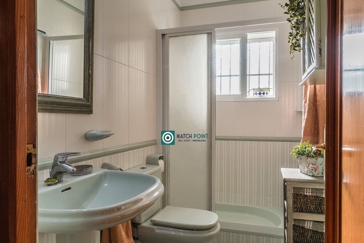 3 bedroom Villa for sale in Almunecar - € 420,000 (Ref: 9553029)