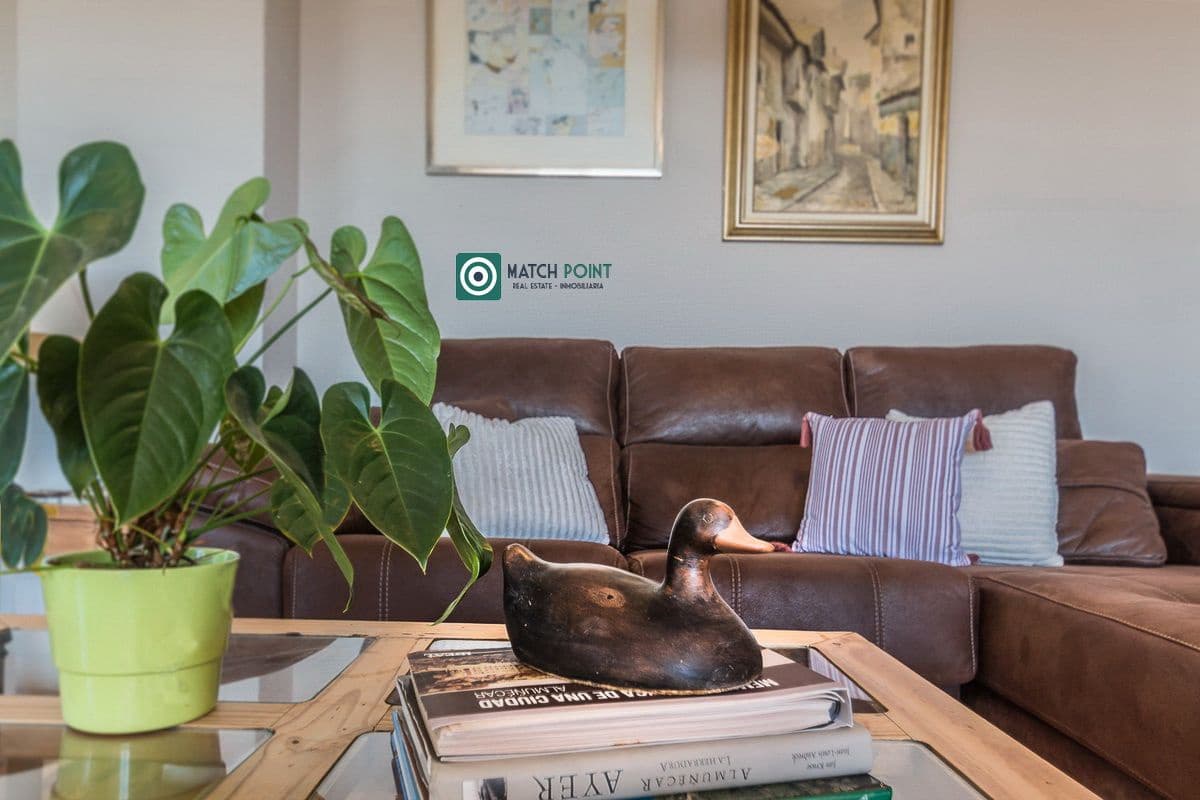 3 bedroom Villa for sale in Almunecar - € 420,000 (Ref: 9553029)