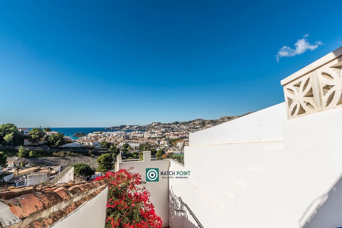 3 bedroom Villa for sale in Almunecar - € 420,000 (Ref: 9553029)