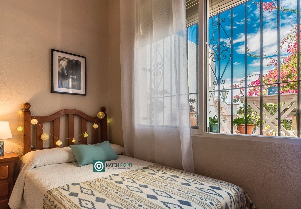 3 bedroom Villa for sale in Almunecar - € 420,000 (Ref: 9553029)