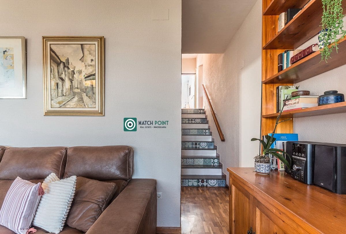 3 bedroom Villa for sale in Almunecar - € 420,000 (Ref: 9553029)