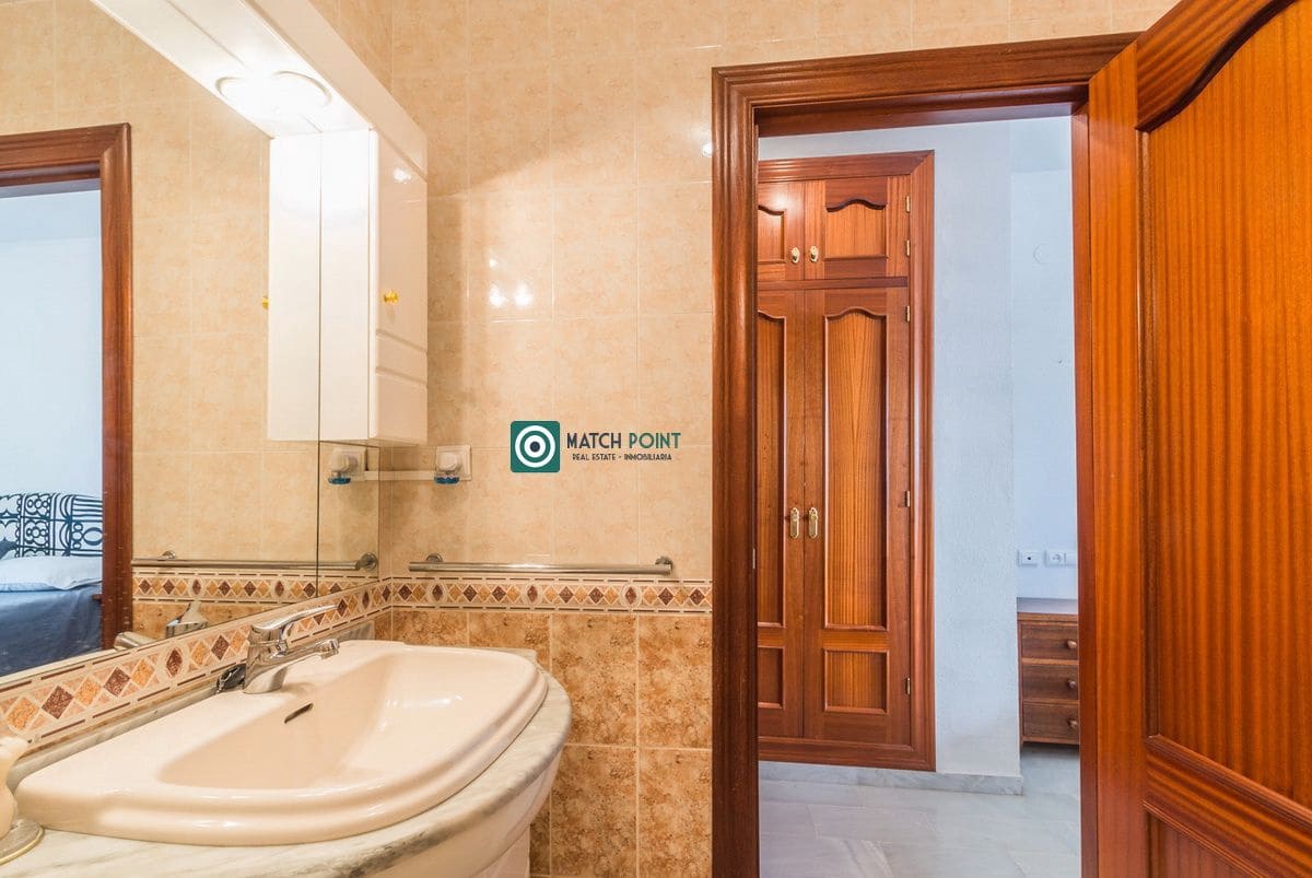 3 soveværelse Lejlighed til leje i Almunecar - € 1.100 (Ref: 9588468)