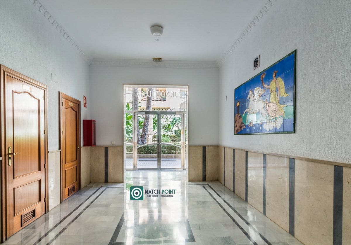 3 soveværelse Lejlighed til leje i Almunecar - € 1.100 (Ref: 9588468)