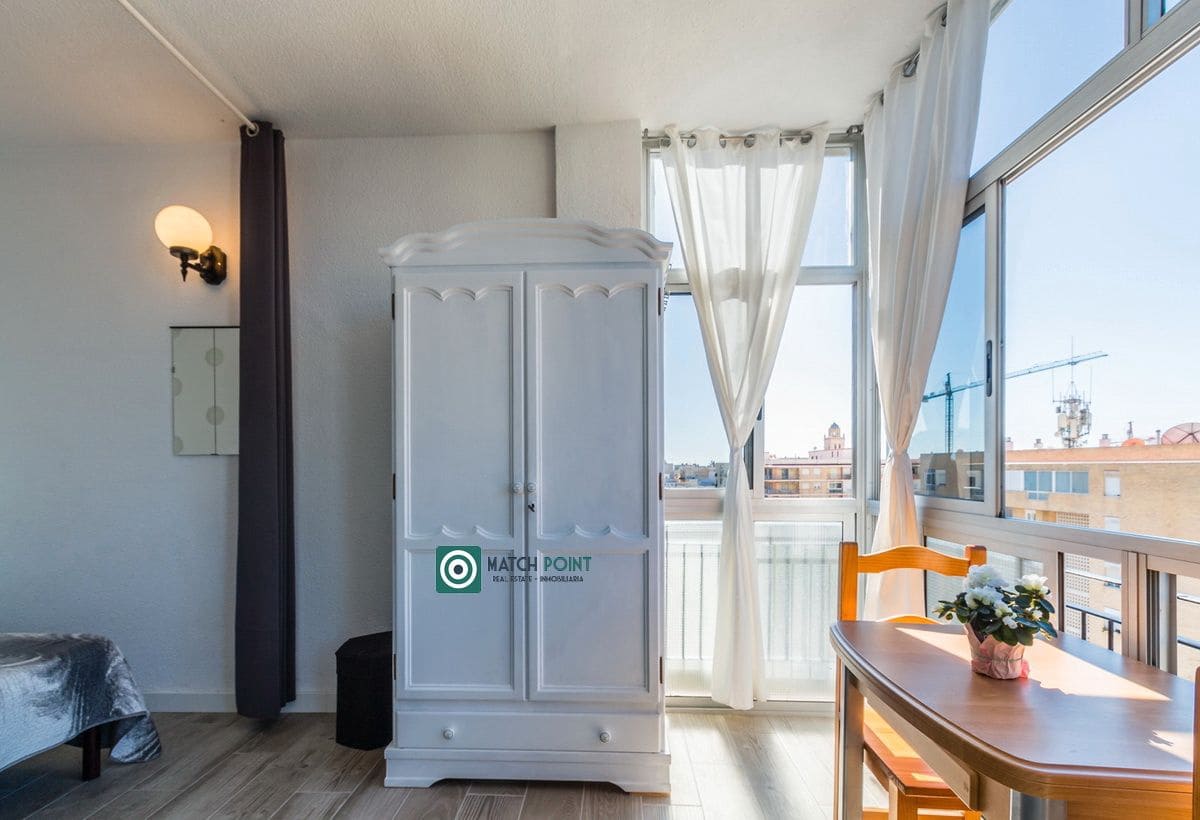 1 sovrum Studio till salu i Almunecar - 142 000 € (Ref: 9588471)