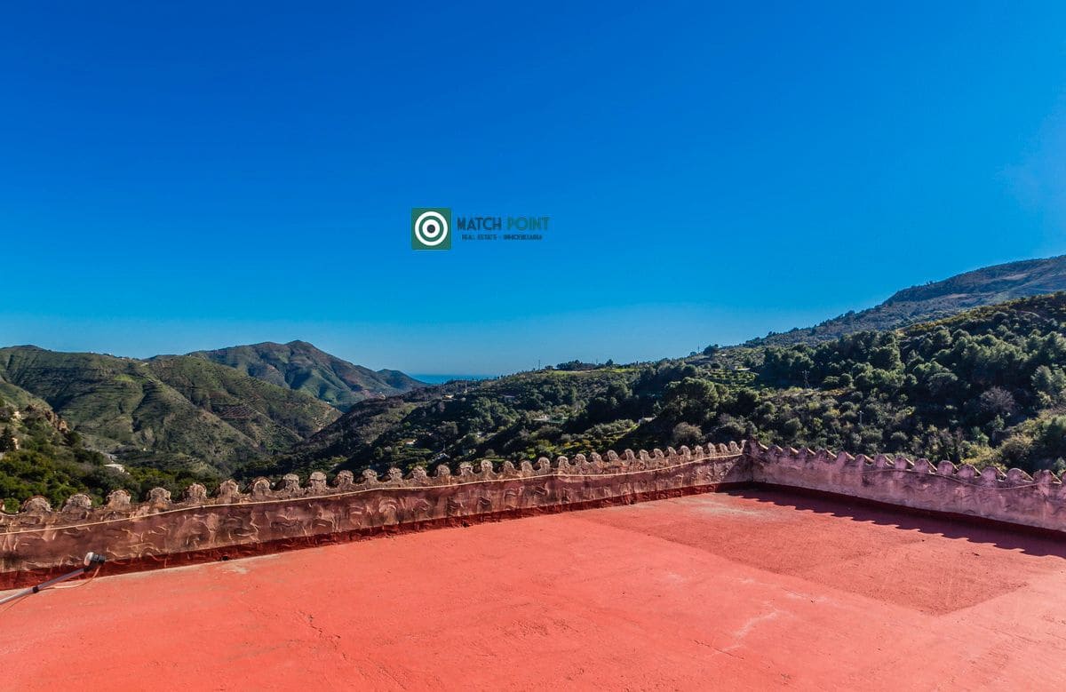 3 slaapkamer Finca/Landhuis te koop in Almunecar - € 215.000 (Ref: 9626098)