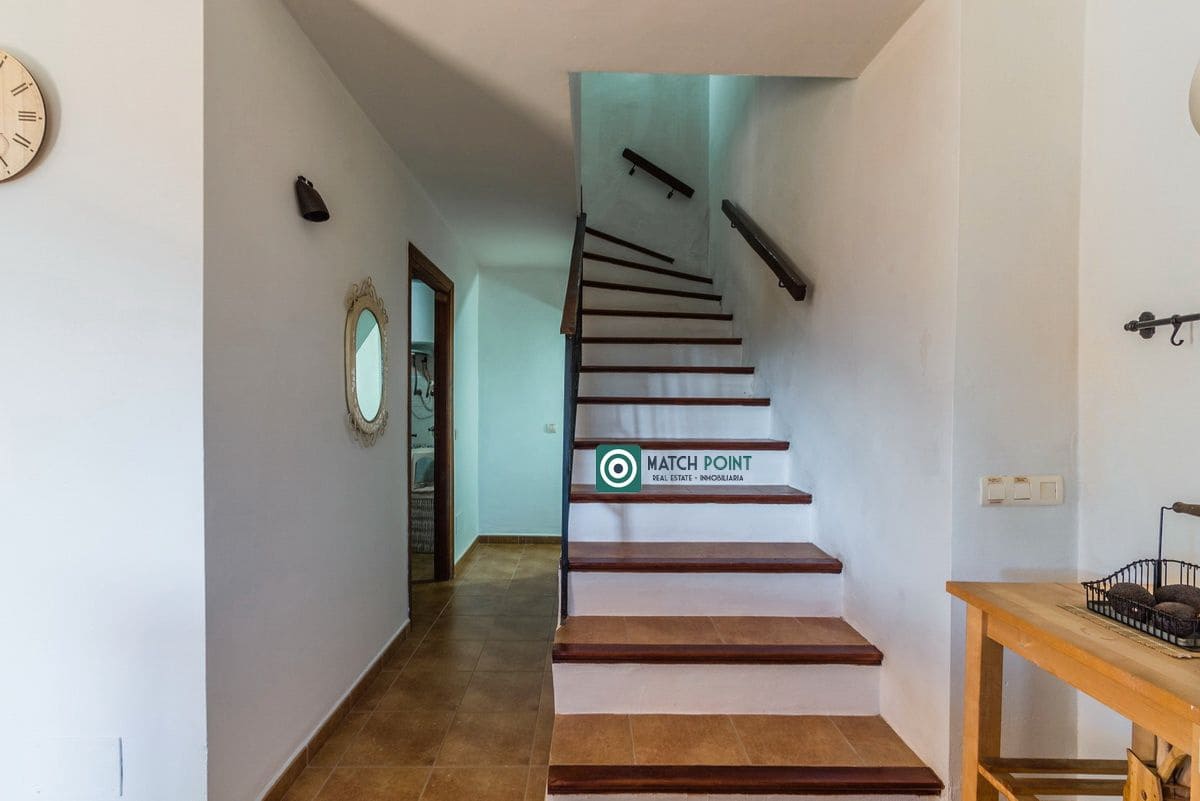 3 slaapkamer Finca/Landhuis te koop in Almunecar - € 215.000 (Ref: 9626098)