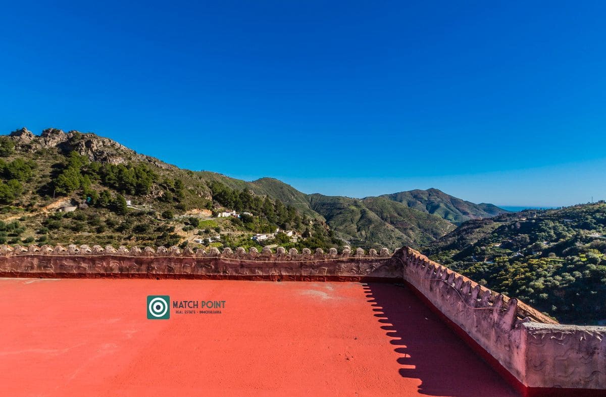 3 slaapkamer Finca/Landhuis te koop in Almunecar - € 215.000 (Ref: 9626098)