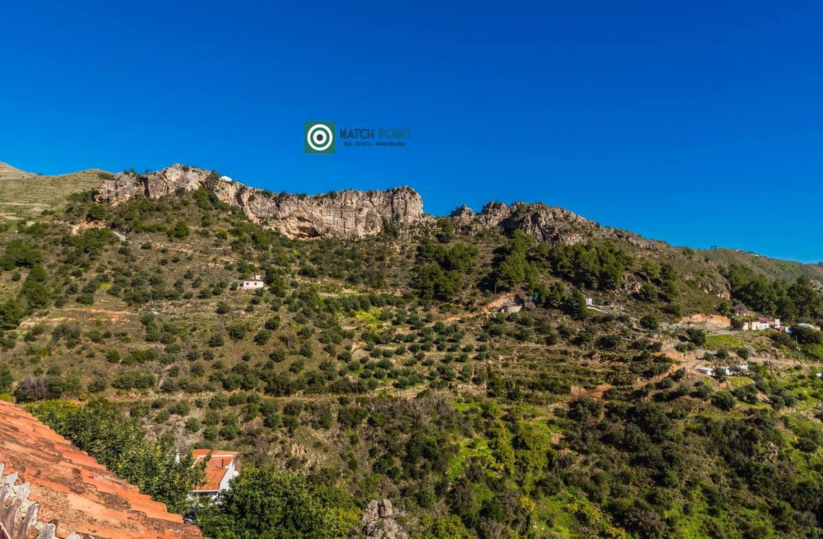 3 slaapkamer Finca/Landhuis te koop in Almunecar - € 215.000 (Ref: 9626098)