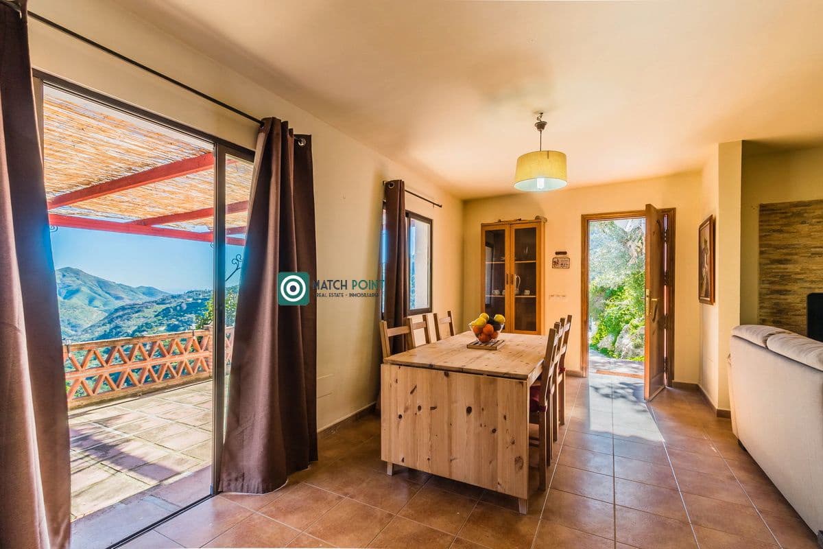 3 slaapkamer Finca/Landhuis te koop in Almunecar - € 215.000 (Ref: 9626098)