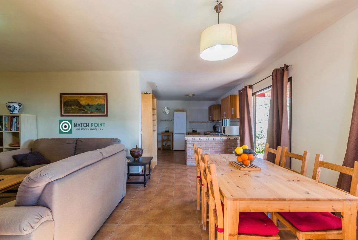 3 slaapkamer Finca/Landhuis te koop in Almunecar - € 215.000 (Ref: 9626098)