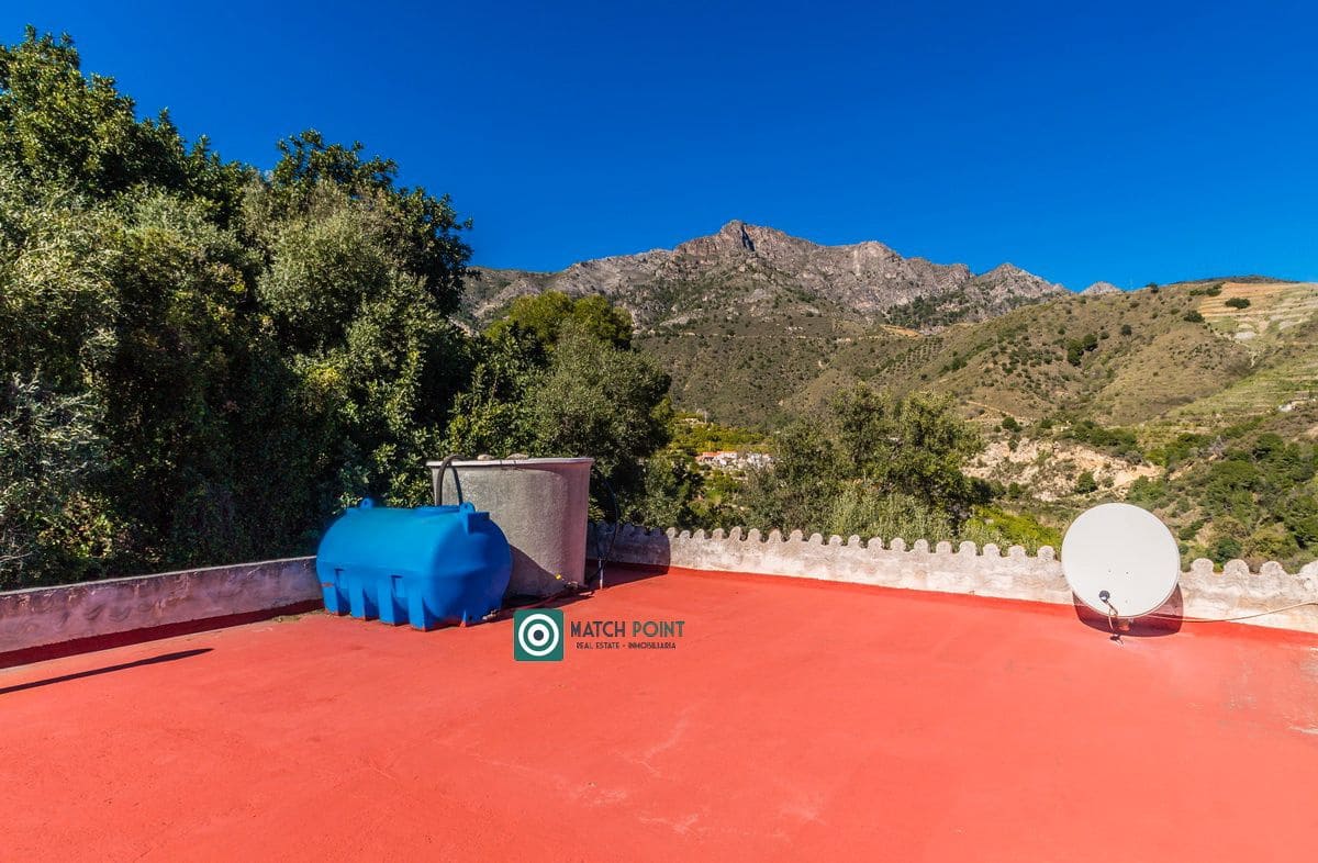 3 slaapkamer Finca/Landhuis te koop in Almunecar - € 215.000 (Ref: 9626098)