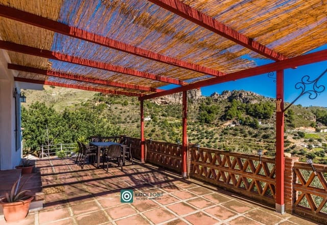 3 slaapkamer Finca/Landhuis te koop in Almuñécar - € 215.000 (Ref: 9626098)