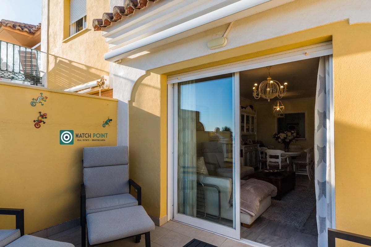 3 soverom Leilighet til leie i Nerja - € 1 800 (Ref: 9645976)