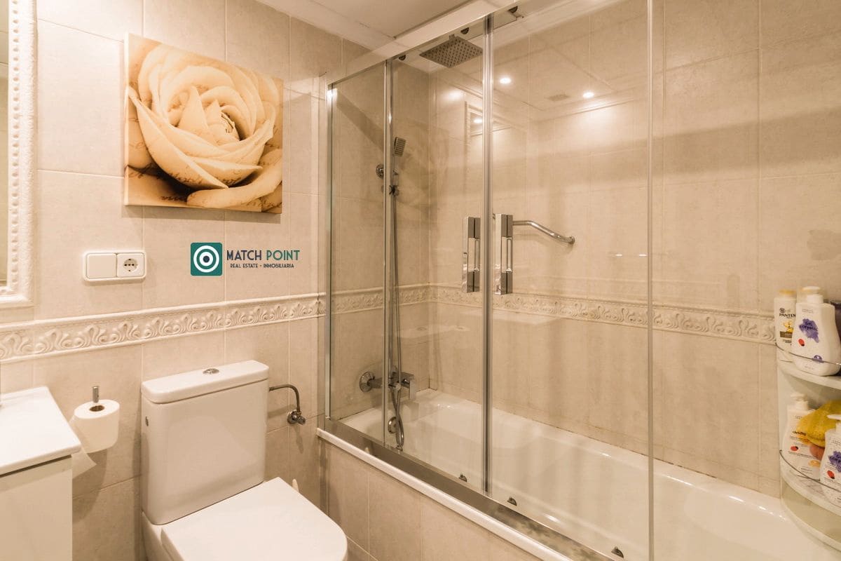 3 soverom Leilighet til leie i Nerja - € 1 800 (Ref: 9645976)