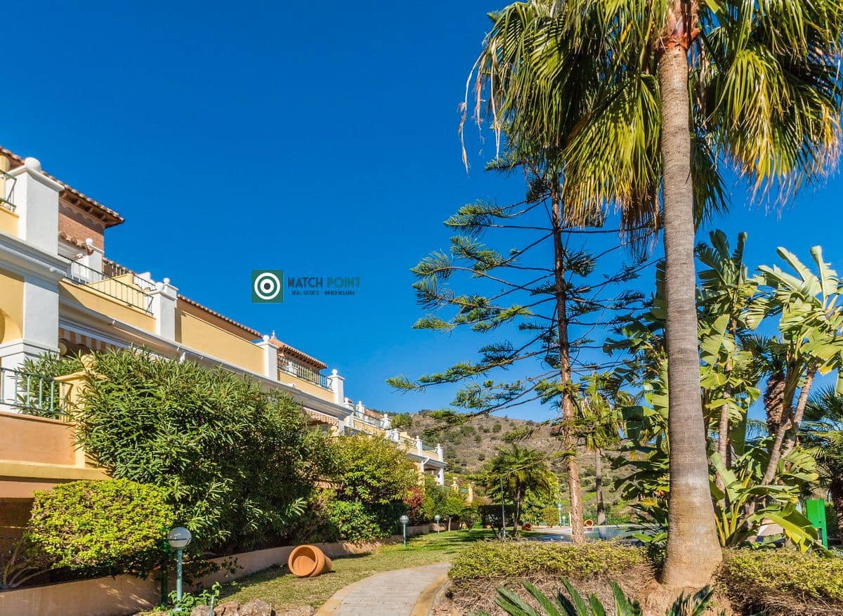 3 soverom Leilighet til leie i Nerja - € 1 800 (Ref: 9645976)