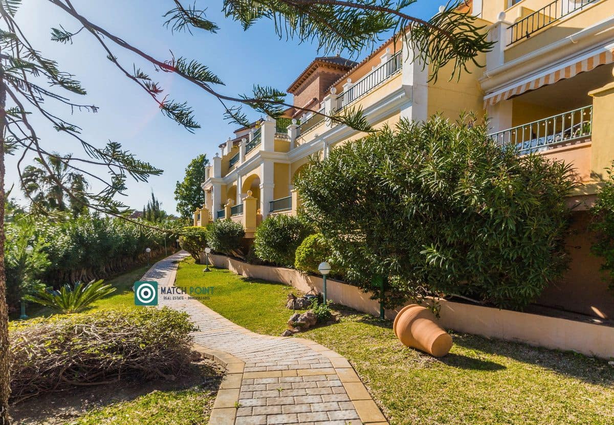 3 soverom Leilighet til leie i Nerja - € 1 800 (Ref: 9645976)