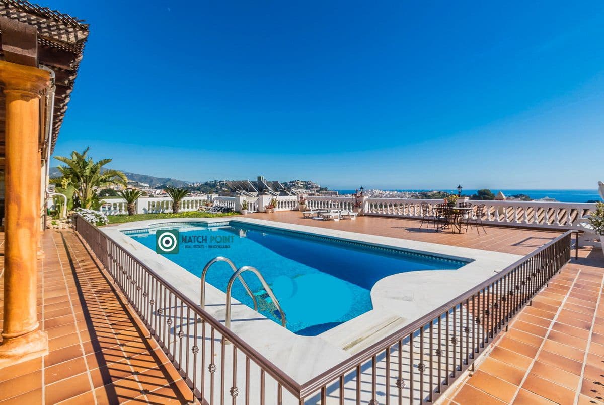 4 makuuhuone Huvila myytävänä paikassa Almunecar - 1 400 000 € (Ref: 9650336)