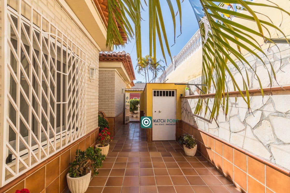 4 makuuhuone Huvila myytävänä paikassa Almunecar - 1 400 000 € (Ref: 9650336)