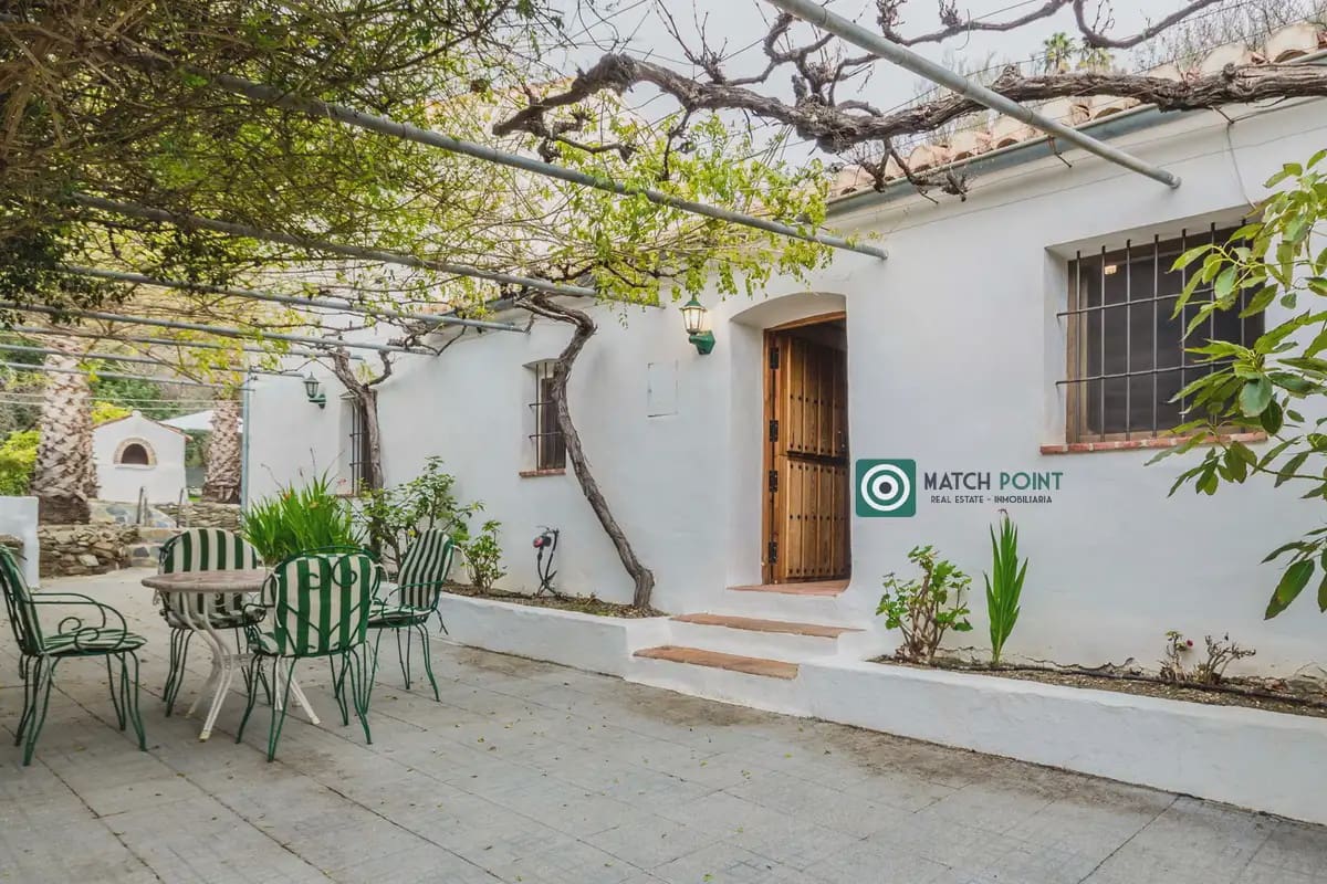 2 makuuhuone Maalaistalo vuokrattavana paikassa Almunecar mukana uima-altaan - 600 € (Ref: 9756690)