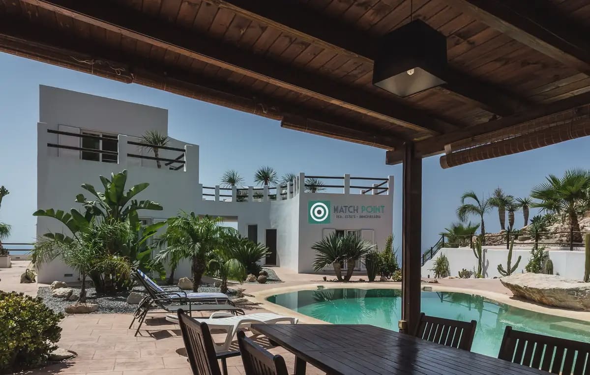 8 slaapkamer Villa te koop in Salobrena - € 1.450.000 (Ref: 9819209)