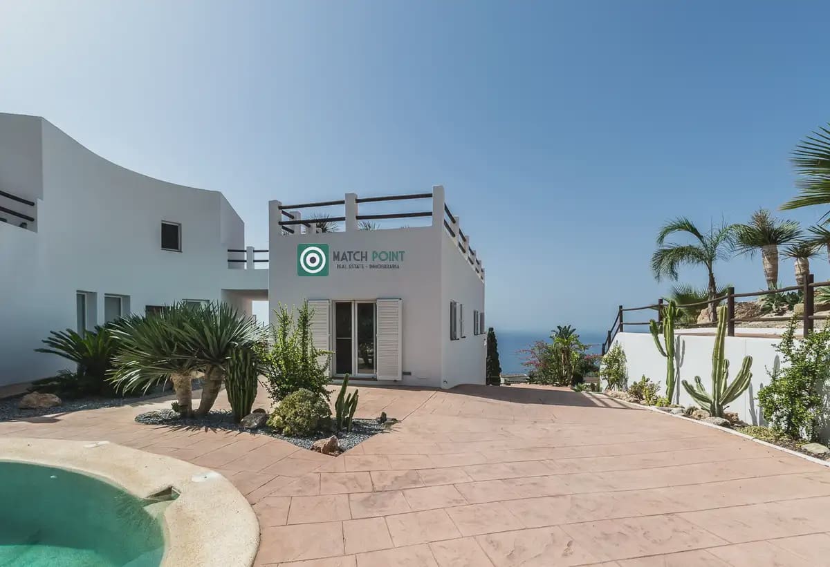 8 slaapkamer Villa te koop in Salobrena - € 1.450.000 (Ref: 9819209)