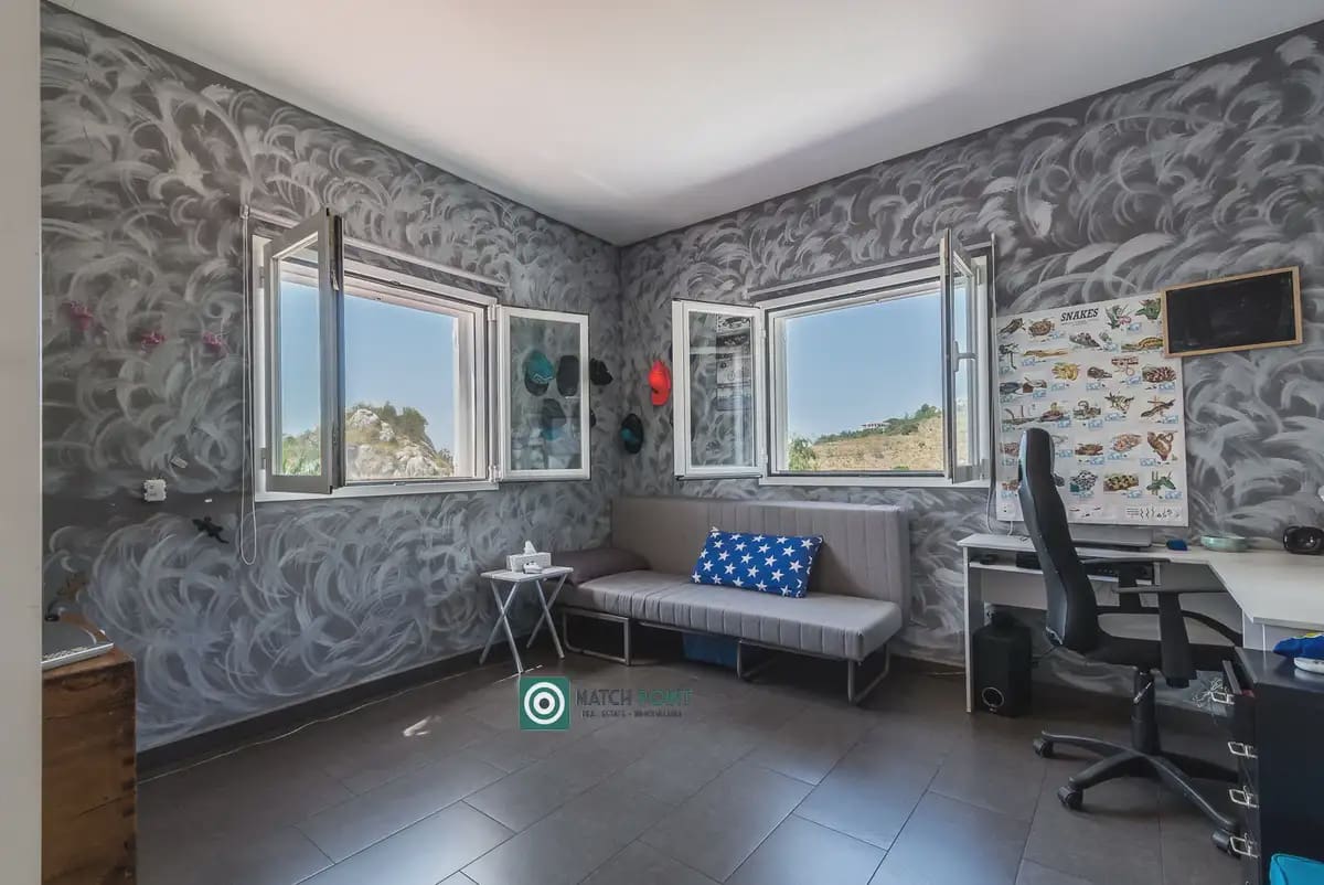 8 slaapkamer Villa te koop in Salobrena - € 1.450.000 (Ref: 9819209)