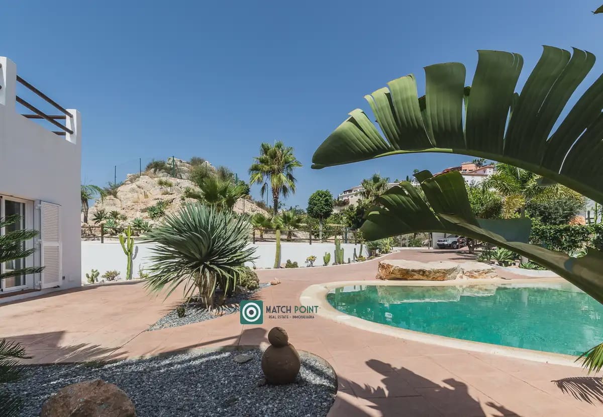 8 slaapkamer Villa te koop in Salobrena - € 1.450.000 (Ref: 9819209)